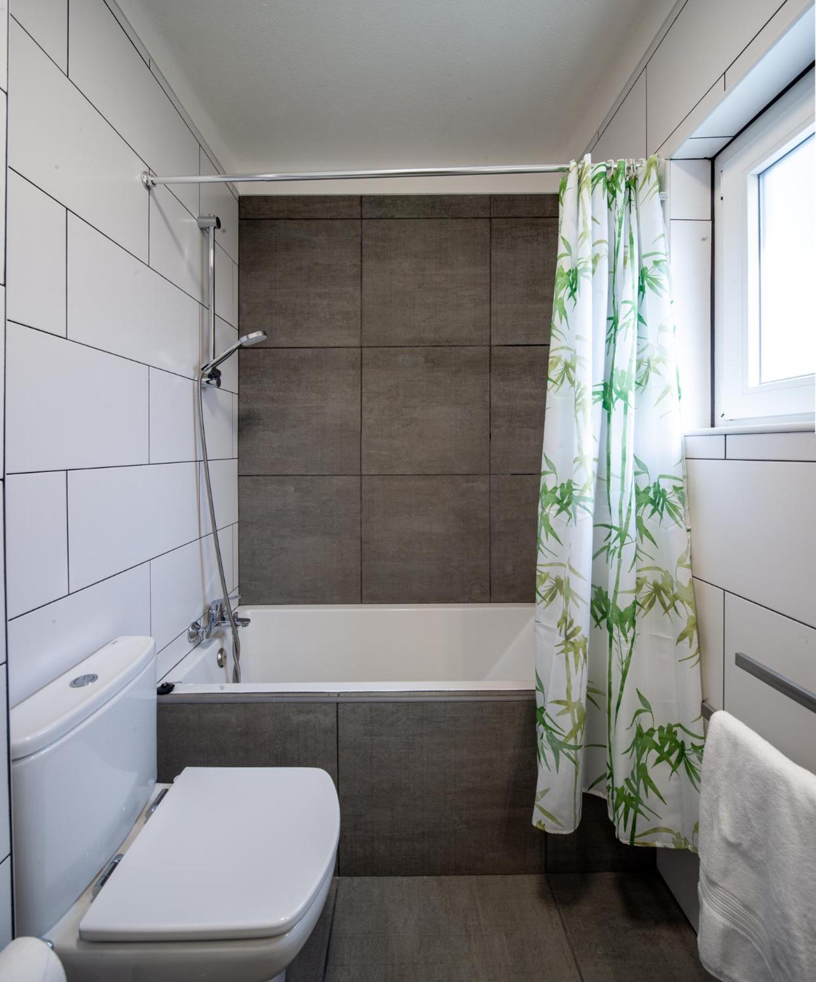 Silvercoast Apartments - Swimming Pool & Jacuzzi Атогиа-да-Балейя Экстерьер фото